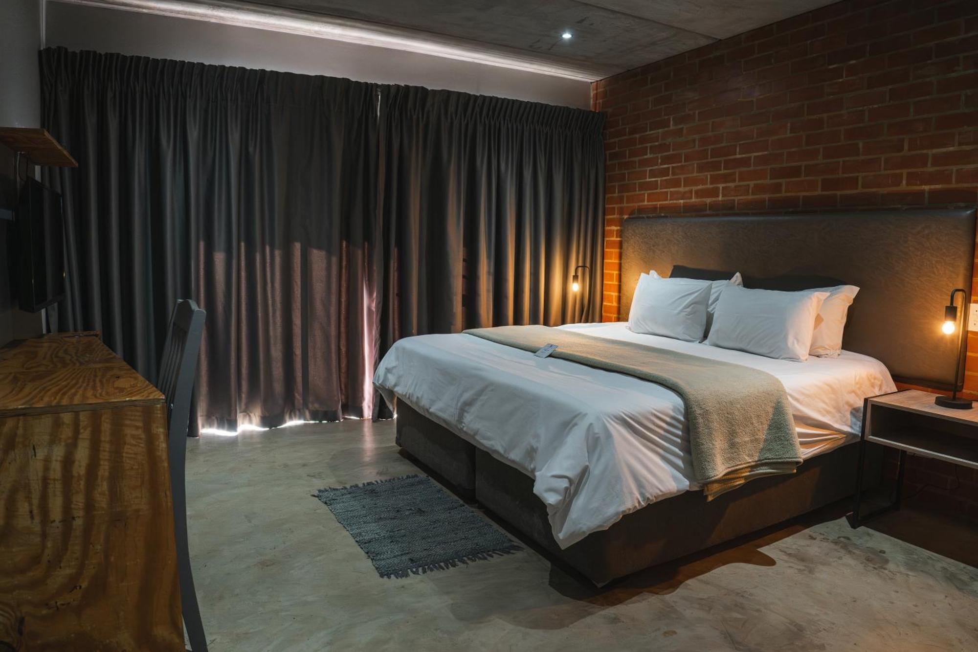 The Wild Peach - Menlyn Hotel Pretoria Ngoại thất bức ảnh