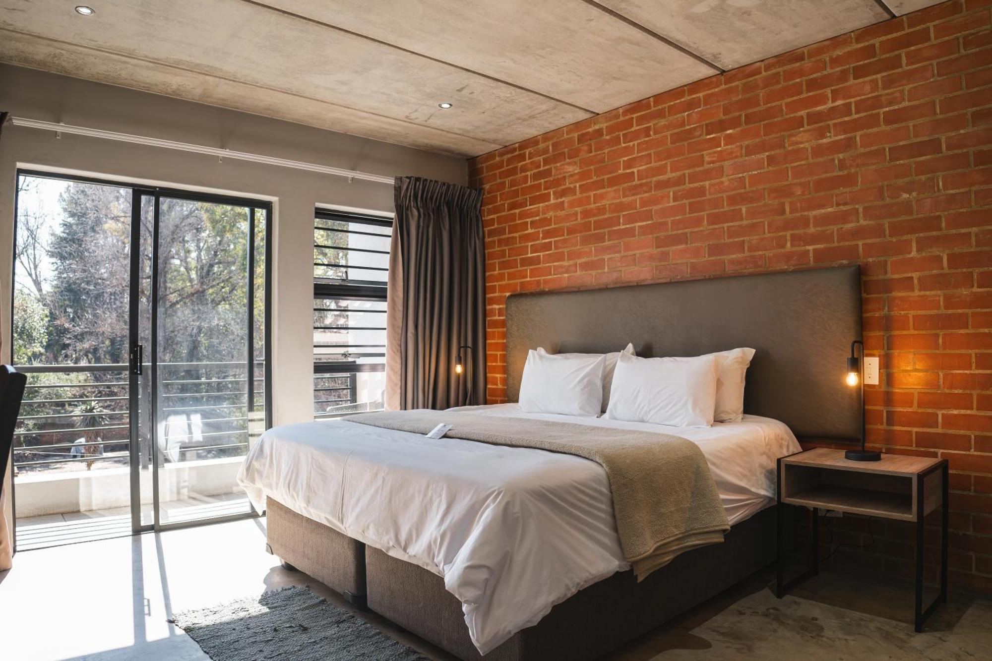 The Wild Peach - Menlyn Hotel Pretoria Ngoại thất bức ảnh