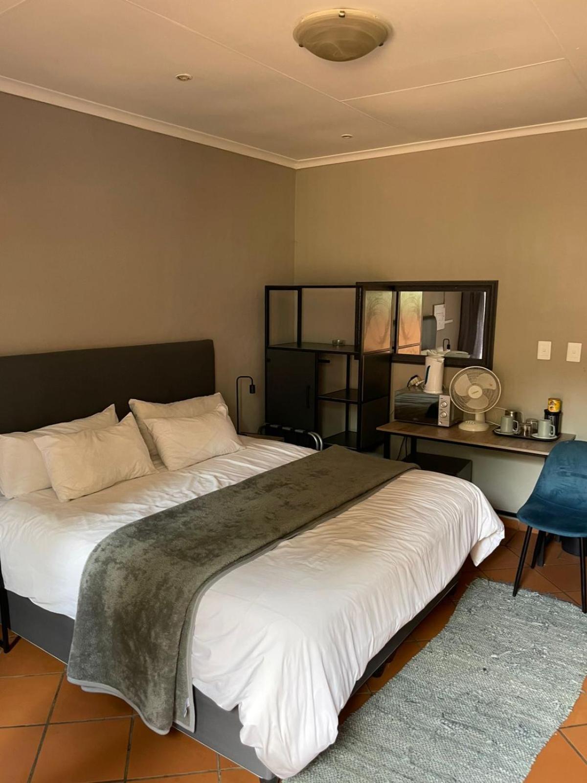 The Wild Peach - Menlyn Hotel Pretoria Ngoại thất bức ảnh